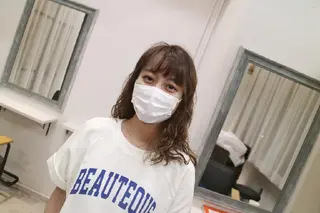 ロング パーマ 大場 友稀のヘアスタイル