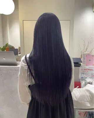 ロング カラー 安西 香利奈のヘアスタイル