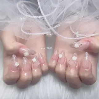 ネイル Hin Nailsのネイルデザイン