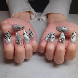 ネイル nailme! 遠藤智佳のネイルデザイン