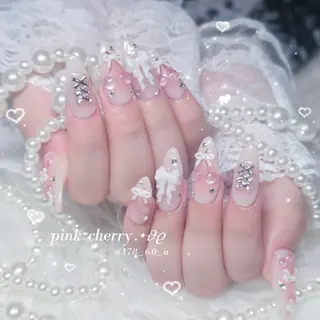 ネイル HAPPINAS🎀  れん🖤痛ネイルのネイルデザイン