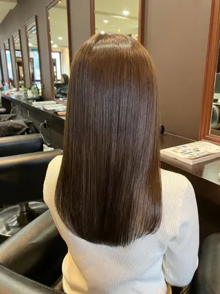 セミロング カラー 前之園 ひかるのヘアスタイル