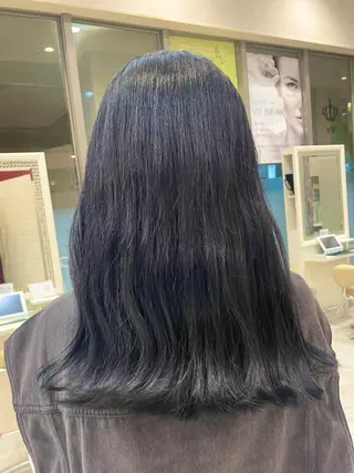 ロング 飯塚 愛美のヘアスタイル