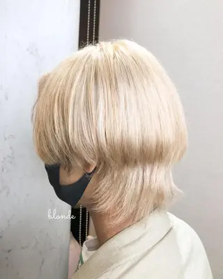 ショート カラー 小山 雄大のヘアスタイル