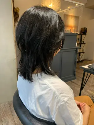 ミディアム カラー パーマ ヘアアレンジ メンズ キッズ ネイル マツエク・マツパ ウルフレイヤーカット /チヒロのヘアスタイル