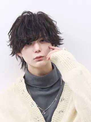 ミディアム カラー パーマ ヘアアレンジ メンズ メンズ特化❤️‍🔥 RIKU❤️‍🔥のヘアスタイル