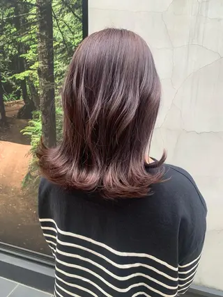 ミディアム カラー ヘアアレンジ yuka .のヘアスタイル