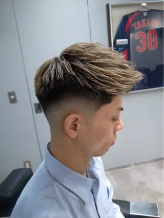 ショート カラー メンズ 💈メンズフェード 特化DAIYA💈の眉毛・アイブロウイメージ