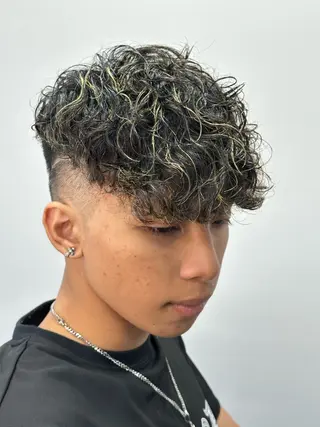 メンズ K-FACTORY所属・篠原 颯人のヘアスタイル