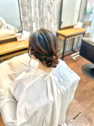 セミロング ヘアアレンジ Luzir⭐︎ GEN⭐︎のヘアスタイル
