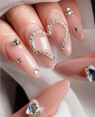 ネイル 3dパーツ/流行り 👧shushu❤️のネイルデザイン