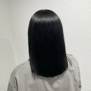 セミロング カラー shiho .のヘアスタイル