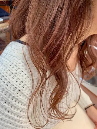 ロング カラー 加藤 綾華のヘアスタイル