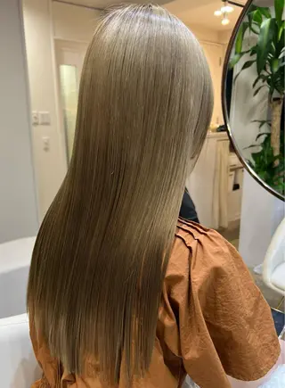 セミロング カラー 美髪コンシェルジュ✨ kyousukeのヘアスタイル