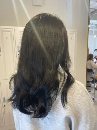 セミロング 和田 真依のヘアスタイル