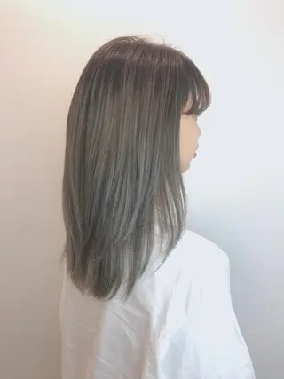 セミロング 💓永坂　美由紀💓 Aujuaソムリエのヘアスタイル