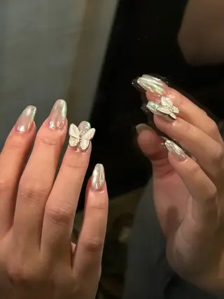 ネイル 寺尾 美咲のネイルデザイン