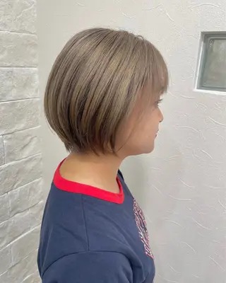 ショート 新村 華奈絵のヘアスタイル