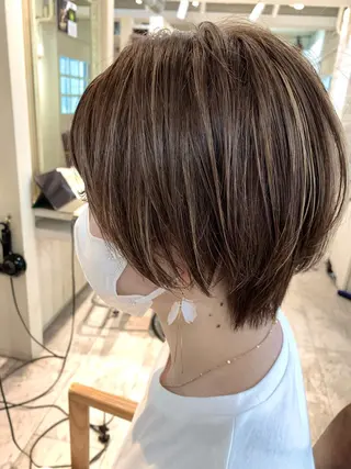 ショート ✨ハイトーン✨艶髪 ✨髪質改善✨和田のヘアスタイル