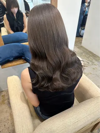 カラー Defi【梅田】 Hinataのヘアスタイル