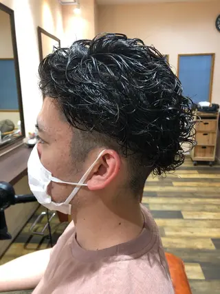 パーマ メンズ 髙木 常幸のヘアスタイル