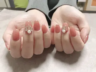 ネイル mano nella manoのネイルデザイン
