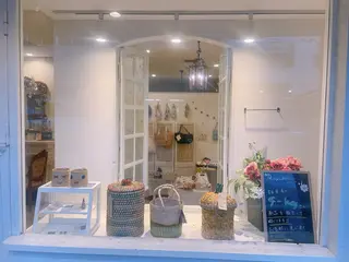 Magnifique MAIのマツエク・マツパデザイン