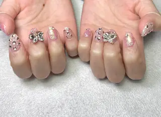 ネイル ネイリスト ハンのネイルデザイン