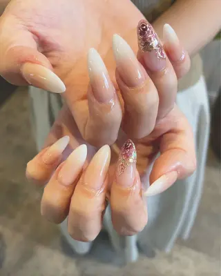ネイル gorella Ａのネイルデザイン