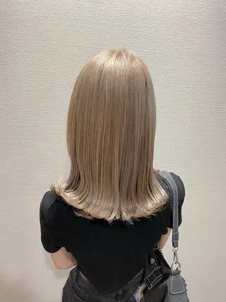 セミロング カラー 似合わせレイヤー/ Wカラー🧸こころのヘアスタイル