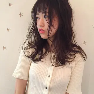 セミロング 市川 千夏のヘアスタイル