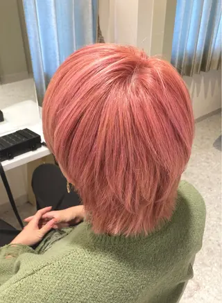 カラー メンズ ナルセナツキ 👾ハイトーンのヘアスタイル