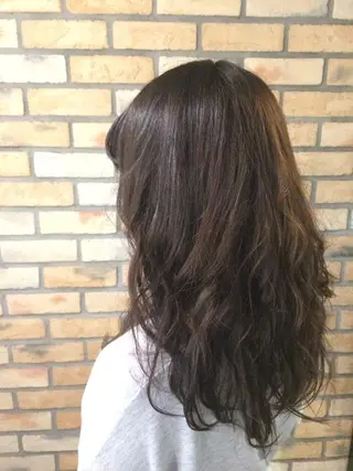 ロング カラー ヘアアレンジ 烏山 達也のヘアスタイル