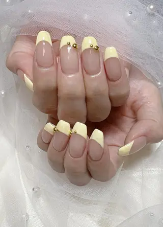 ネイル 🦋 MiKi 🦋 ネイルサロンのネイルデザイン