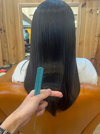 ロング ⚪️髪質改善 縮毛 店長 コウ⚪️のヘアスタイル