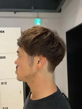 ショート カラー メンズ うる艶カラー/恵比寿 ベージュ/丸山陽平のヘアスタイル