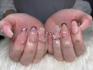 ネイル Nail&eye Belire 新宿のネイルデザイン