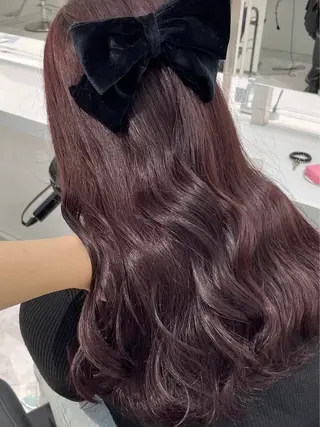 カラー 儚いピンク🩷 ／メンズパーマのヘアスタイル