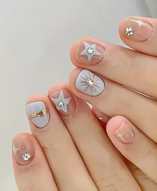 ショート ninabeauty 新宿のネイルデザイン