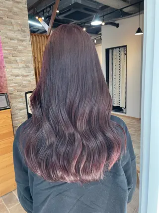 ロング カラー YUI/ ブリーチカラー🌷のヘアスタイル