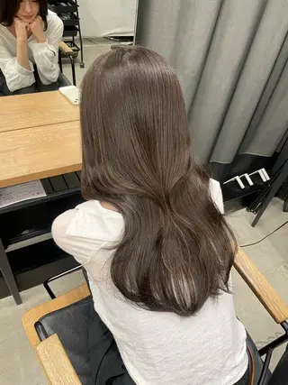 ロング 伊藤 莉奈　韓国ヘアのヘアスタイル