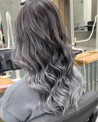 セミロング カラー welring hair salonのヘアスタイル