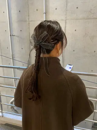 ロング ヘアアレンジ satsuki 暖色・ブラウンカラーのヘアスタイル