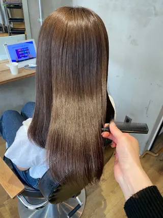 ミディアム 井上 麻帆のヘアスタイル