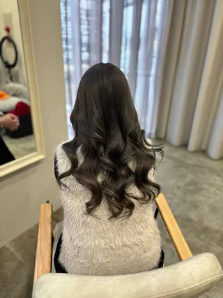 ロング カラー 𝐼𝑛𝑖𝑡𝑦 🎀 𝑦𝑢𝑖♡のヘアスタイル