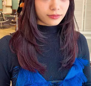 セミロング カラー 暖色カラー/レイヤー 唯菜 ユイナのヘアスタイル