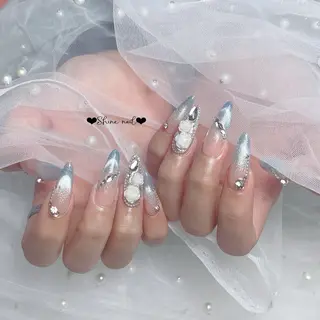 ネイル サイナ🎀 長さだし&デザインのネイルデザイン