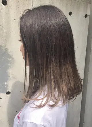 セミロング カラー 透明感・艶カラー/ 坂田友梨奈のヘアスタイル