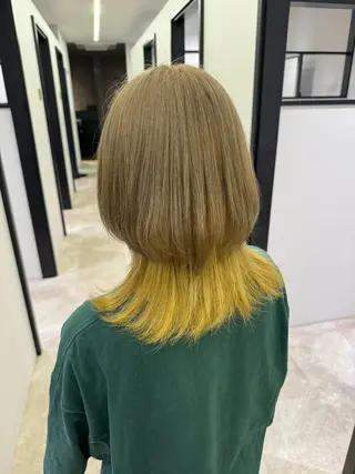 カラー ブリーチ・縮毛矯正 三島佳音のヘアスタイル