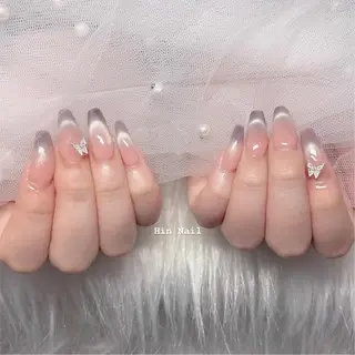 ネイル Hin Nailsのネイルデザイン